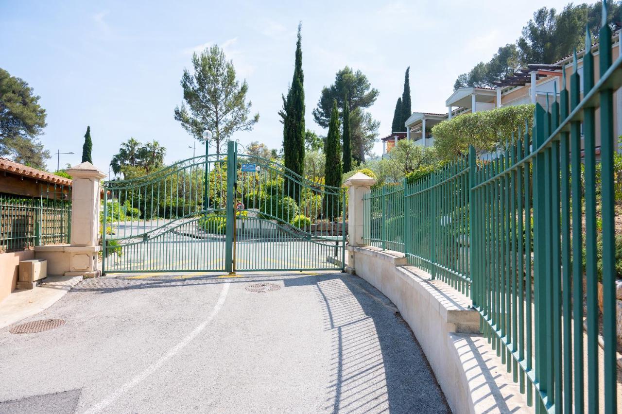 La Cle Vue Mer, Clim, Terrasse, Parking A Hyères Eksteriør bilde